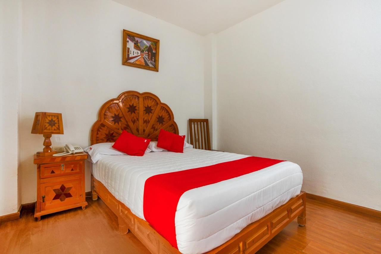 OYO Hotel Montes Atlixco Buitenkant foto