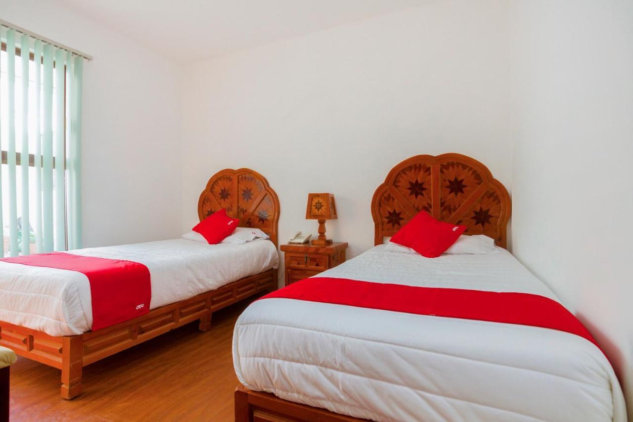 OYO Hotel Montes Atlixco Buitenkant foto