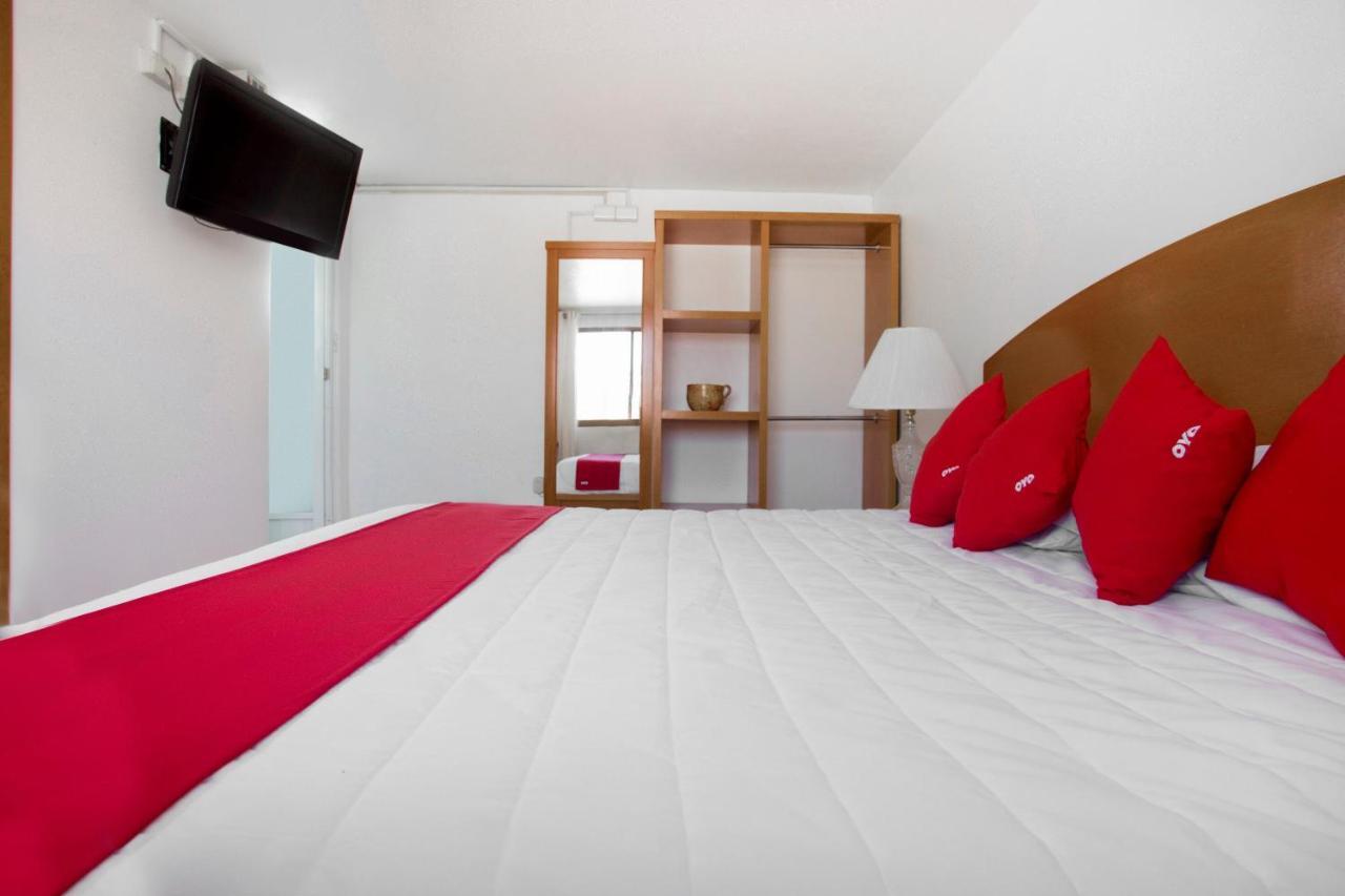 OYO Hotel Montes Atlixco Buitenkant foto