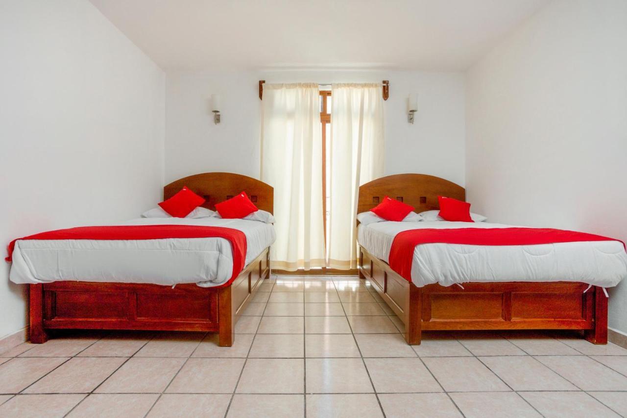 OYO Hotel Montes Atlixco Buitenkant foto