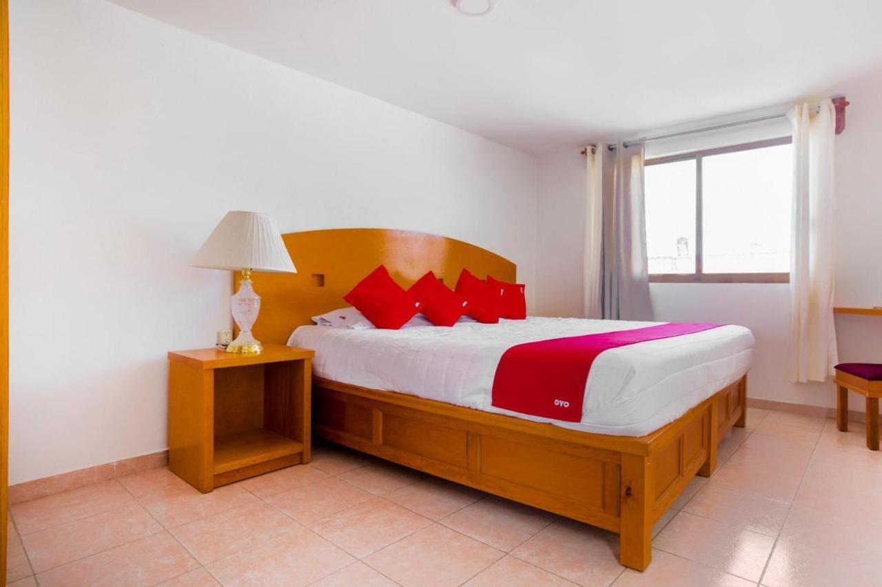 OYO Hotel Montes Atlixco Buitenkant foto