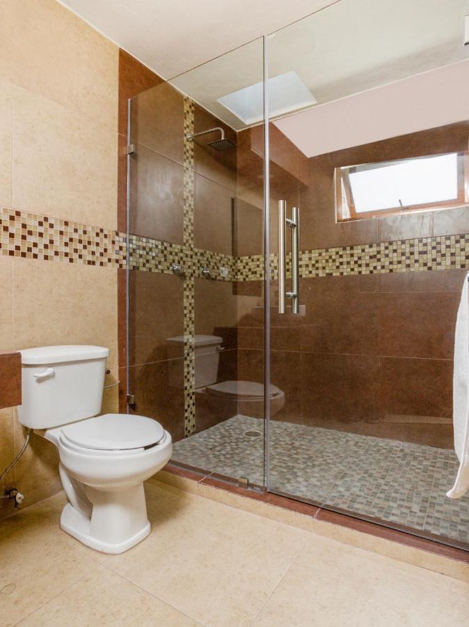 OYO Hotel Montes Atlixco Buitenkant foto